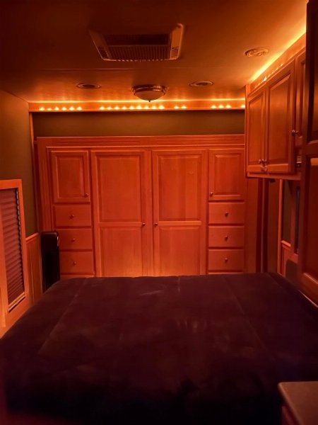 Used 2008 Renegade 45’ Tandem Axle Motorcoach