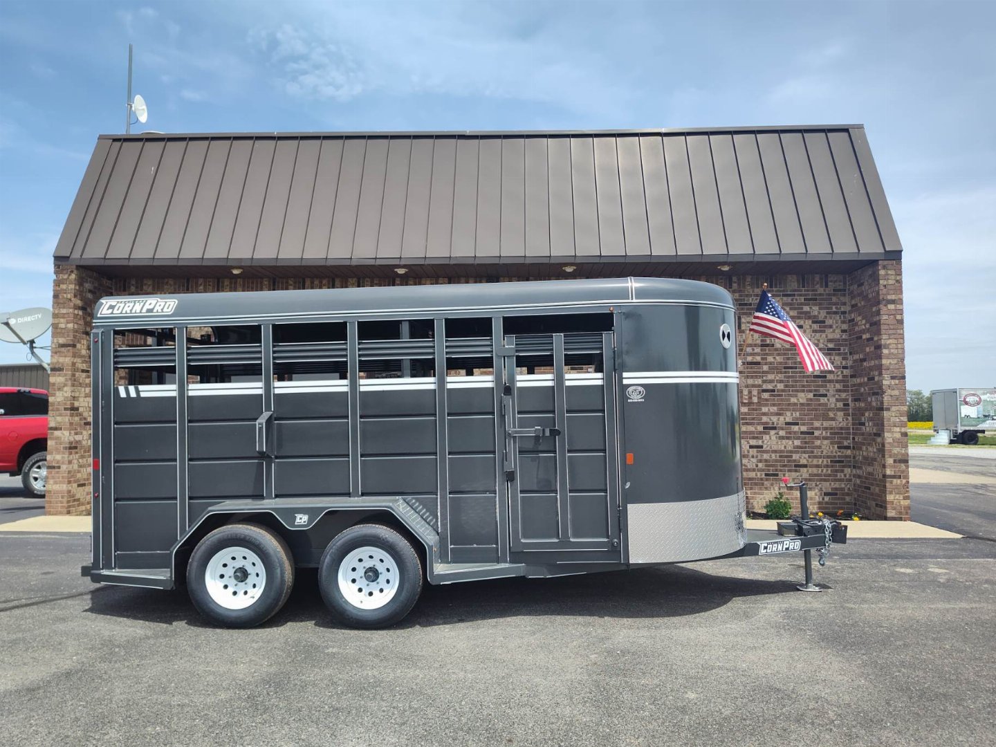 New 2025 CornPro SB-16 6S Livestock Trailer