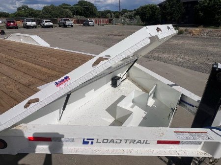 Used 2025 Load Trail 83''x22' Car Hauler