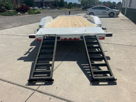 Used 2025 Load Trail 83''x22' Car Hauler