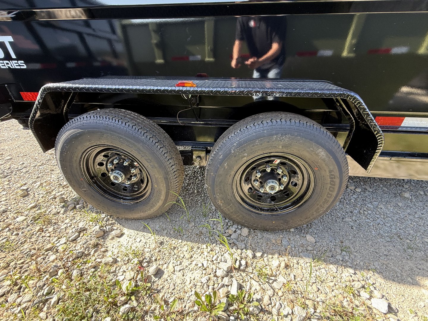 New 2026 PJ Trailers D7142 Dump Trailer 83x14 TA HIGH SIDES (GVW:14000) BLACK