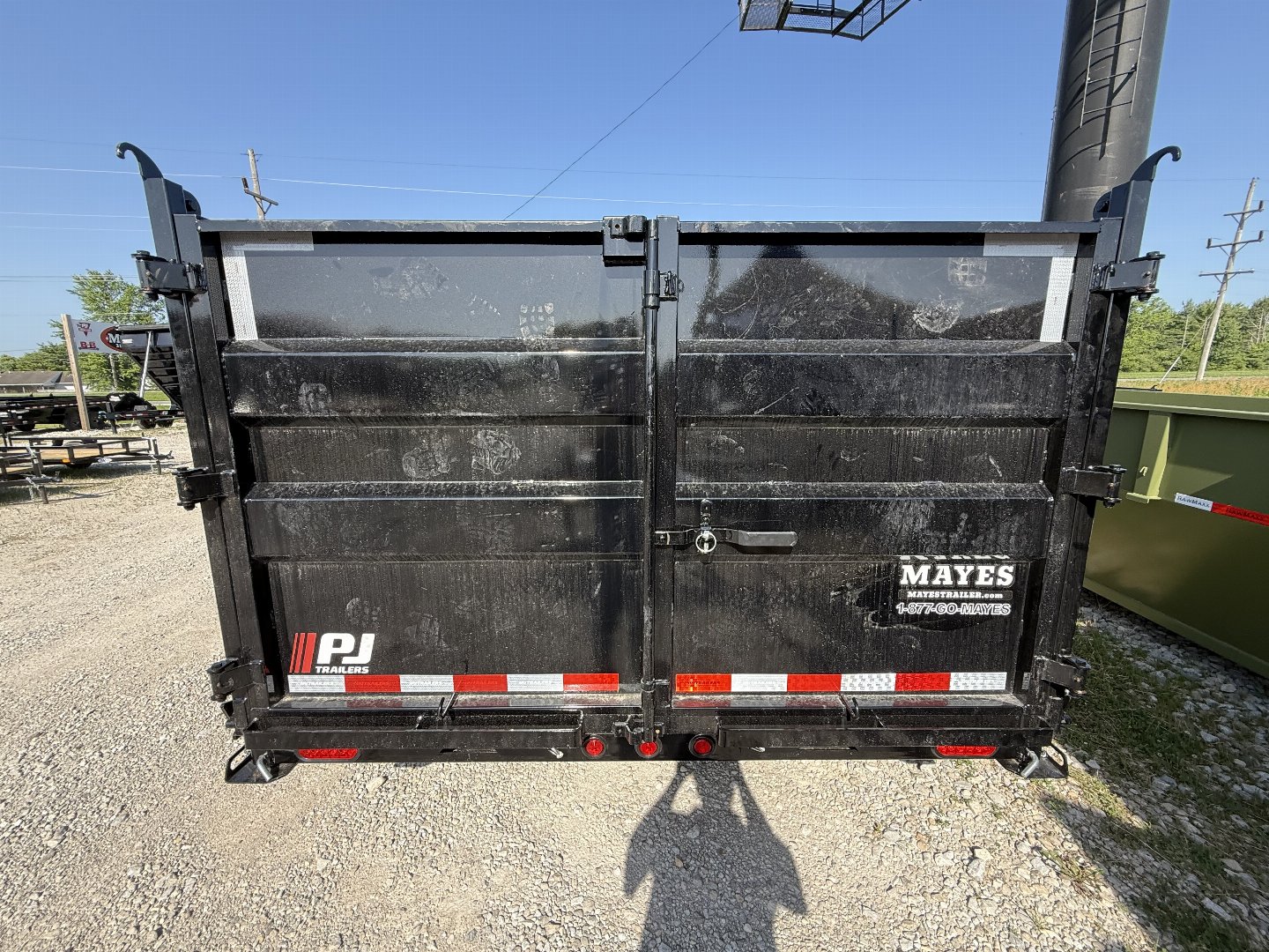 New 2026 PJ Trailers D7142 Dump Trailer 83x14 TA HIGH SIDES (GVW:14000) BLACK