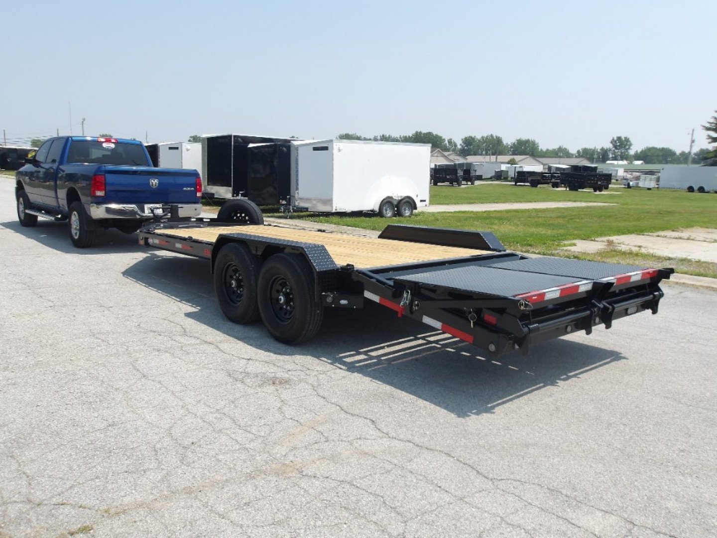 New 2026 MAXX-D EHX8320 Equipment Trailer
