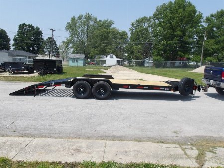 New 2026 MAXX-D EHX8320 Equipment Trailer