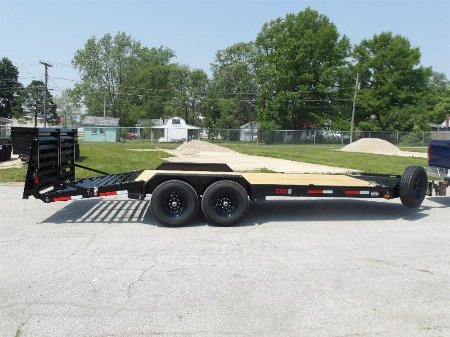 New 2026 MAXX-D EHX8320 Equipment Trailer