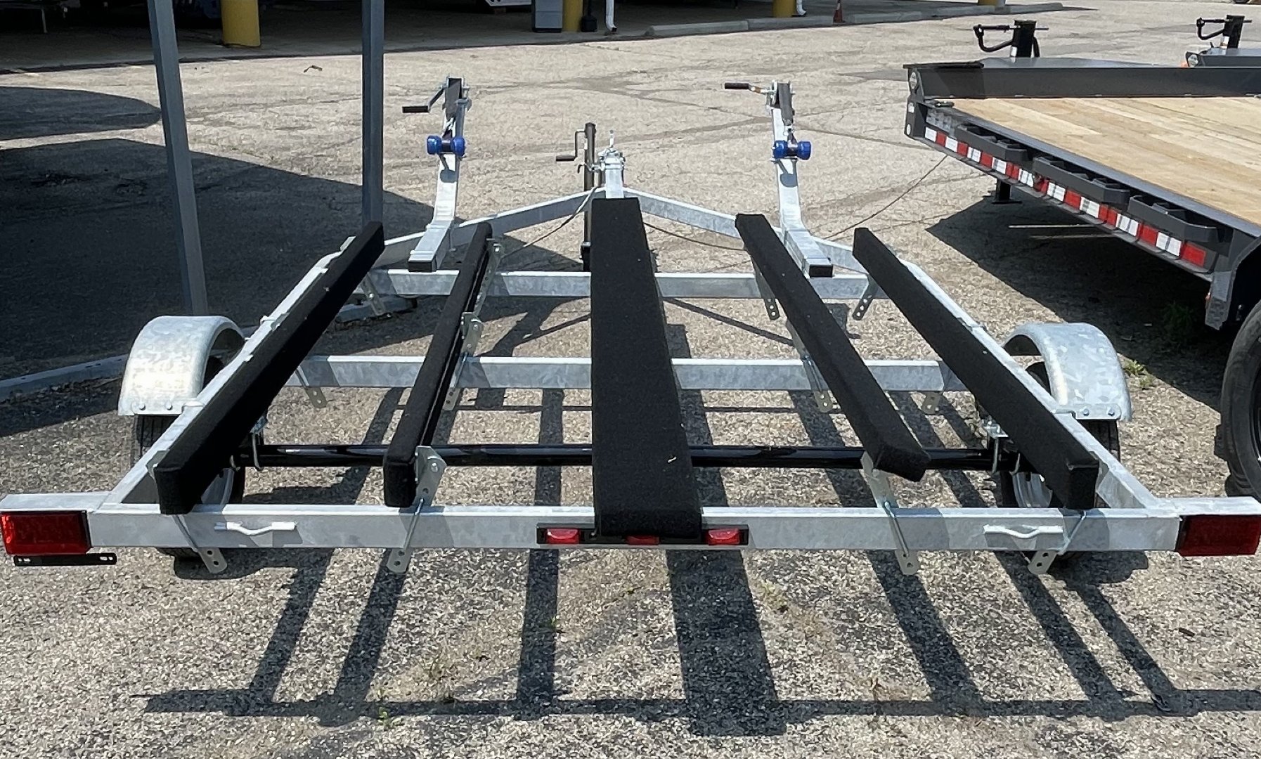 New 2025 Genesis 2PWC-2100 Double Jet Ski Trailer