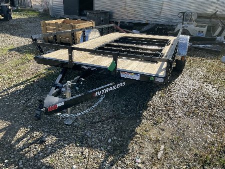 New 2025 PJ TRAILERS U8121 Utility Trailer 83X12 SA STRAIGHT DECK (GVW:2995)
