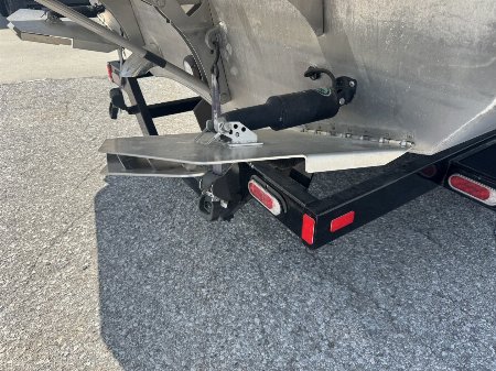 Used 2021 25' Montara Surf Boss Surf Boat