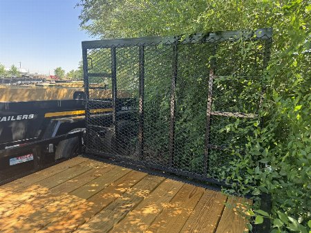 New 2025 Diamond T 6.5-12RampGateUtilitySA