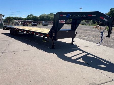 New 2025 Load Trail 102''x30' GN 14K Flatbed Trailer