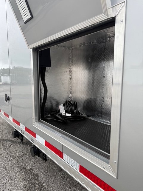 New 2025 VINTAGE PROSTOCK 8 X 48 RACE TARILER BATH PKG