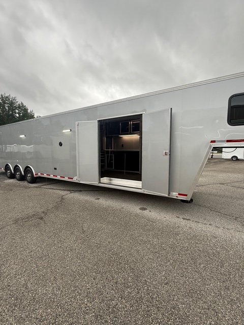 New 2025 VINTAGE PROSTOCK 8 X 48 RACE TARILER BATH PKG