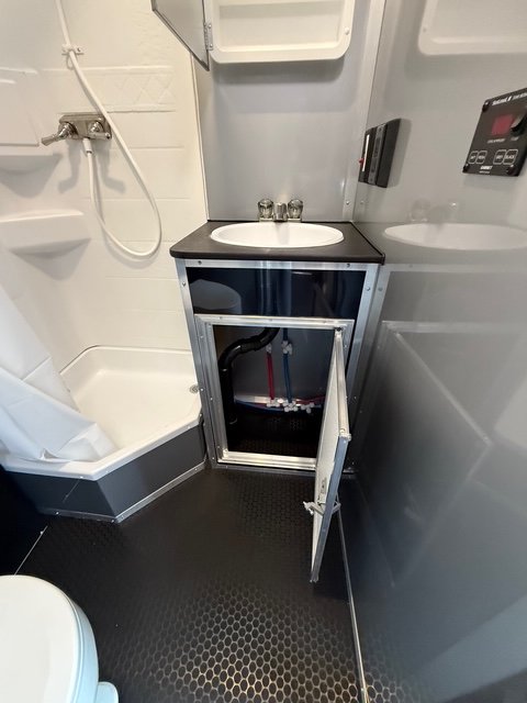 New 2025 VINTAGE PROSTOCK 8 X 48 RACE TARILER BATH PKG