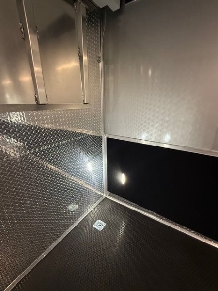New 2025 VINTAGE PROSTOCK 8 X 48 RACE TARILER BATH PKG