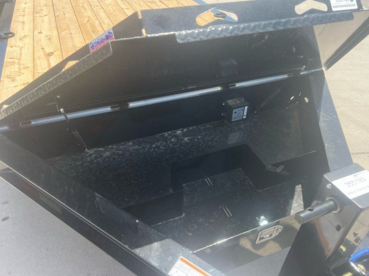 New 2025 Load Trail 83''x22' Car Hauler
