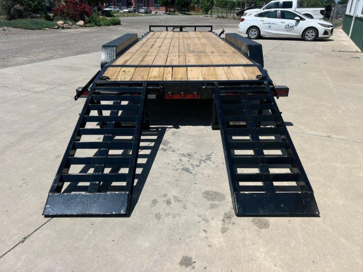 New 2025 Load Trail 83''x22' Tri Axle Eq Equipment Trailer