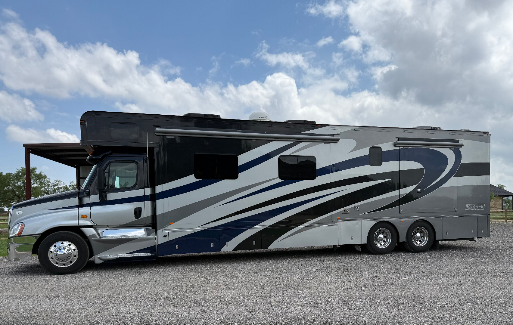 Used 2013 Haulmark 45’ Tandem Axle Motorcoach