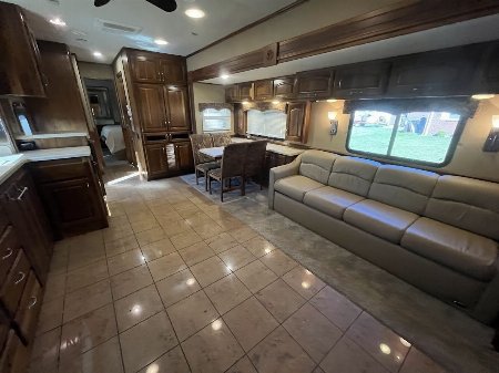 Used 2013 Haulmark 45’ Tandem Axle Motorcoach