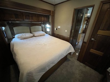 Used 2013 Haulmark 45’ Tandem Axle Motorcoach