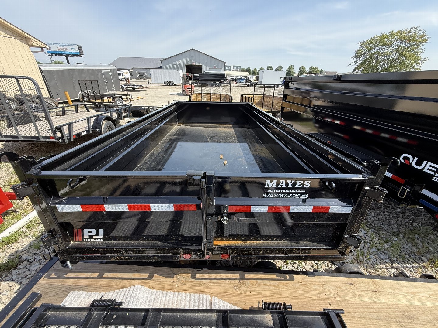 New 2026 PJ Trailer DL142 Dump Trailer 83X14 TA 24" SIDES (GVW:14000)  BLACK