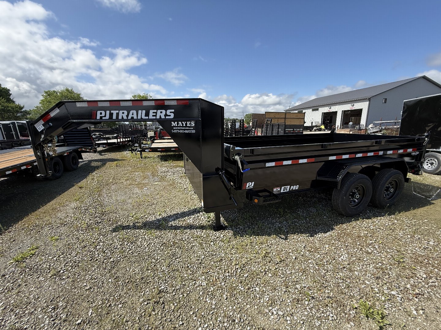New 2026 PJ Trailer DL142 Dump Trailer 83X14 TA GOOSENECK 24" SIDES (GVW:15680)  BLACK