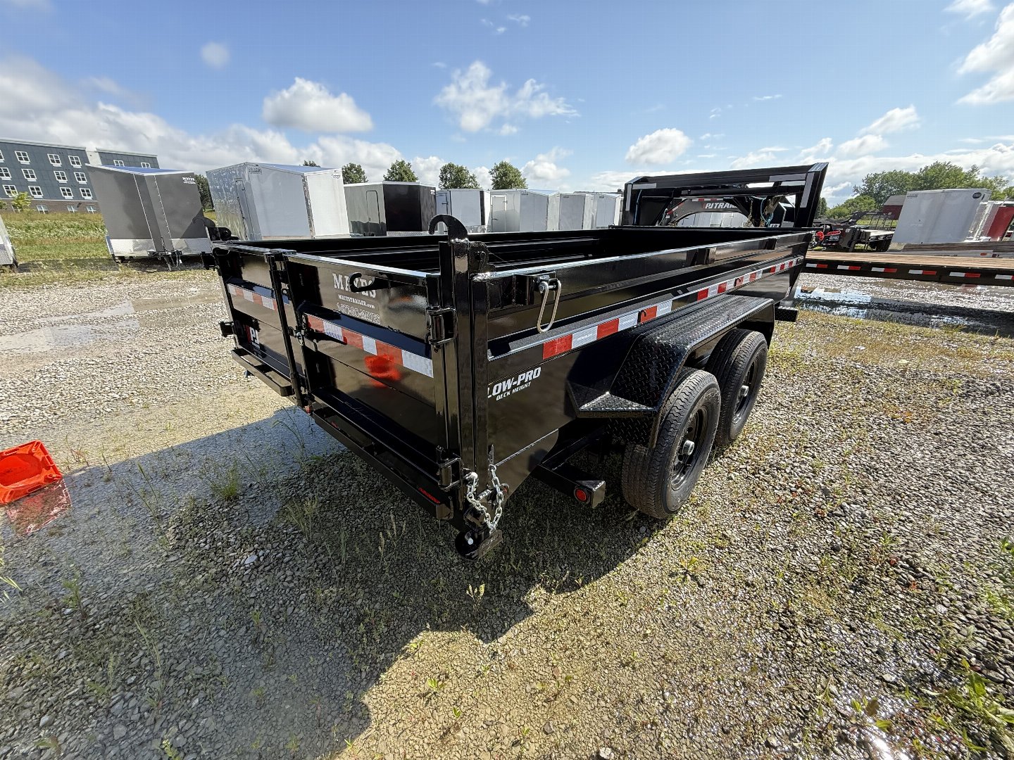 New 2026 PJ Trailer DL142 Dump Trailer 83X14 TA GOOSENECK 24" SIDES (GVW:15680)  BLACK