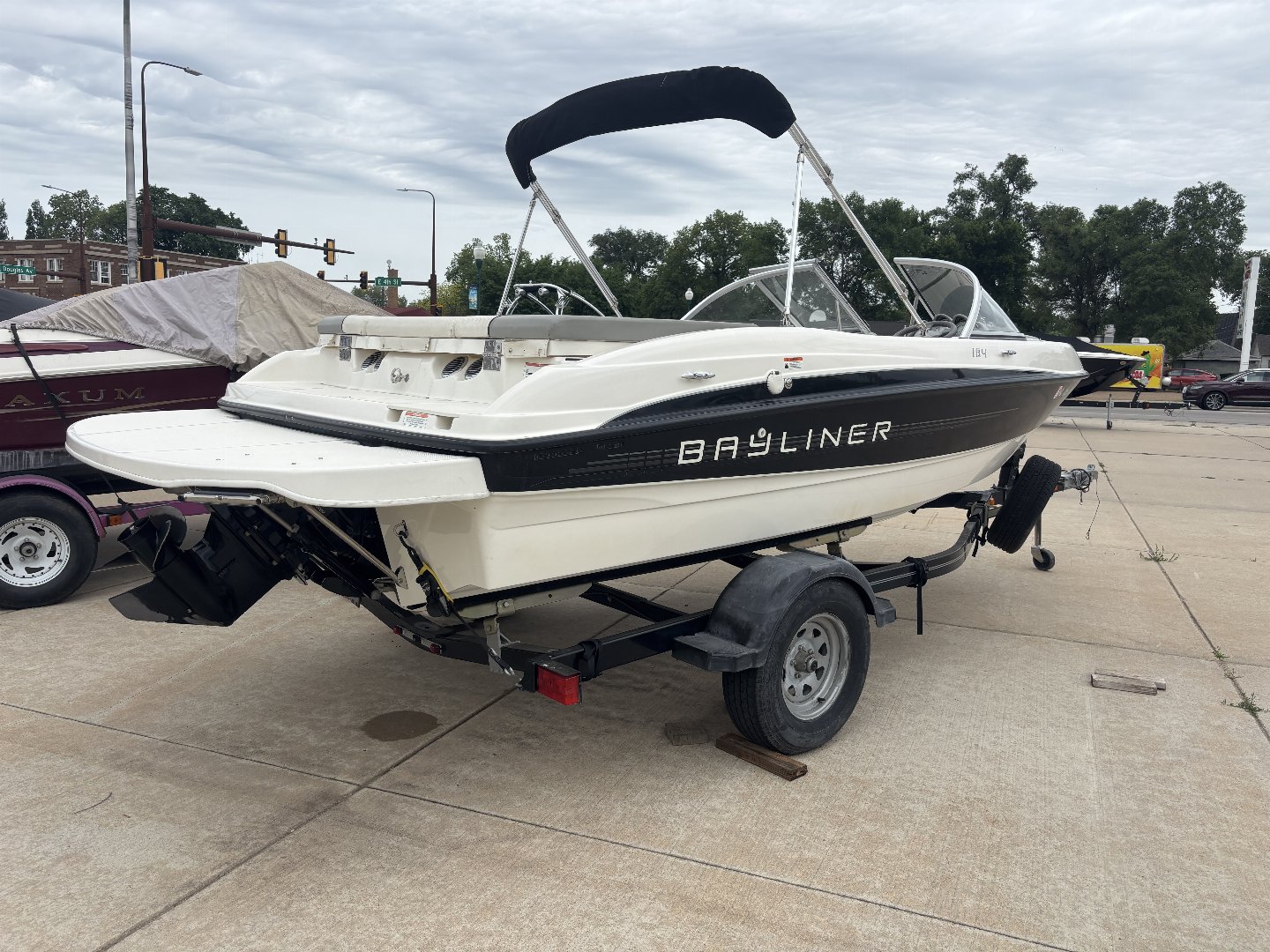 Used 2012 Bayliner Boats 184 SF Bowrider