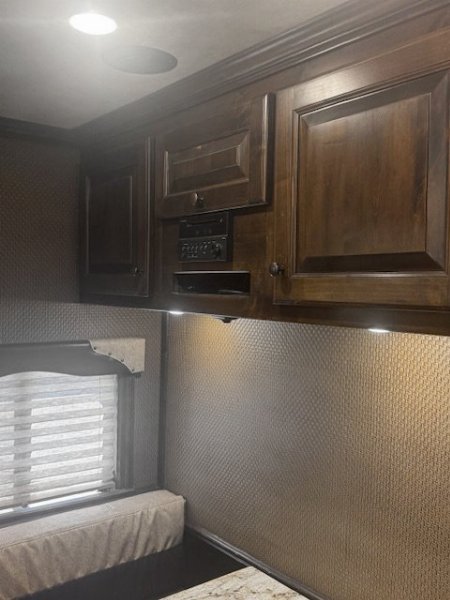 Used 2018 4-Star 4 Horse Living Quarters Horse Trailer