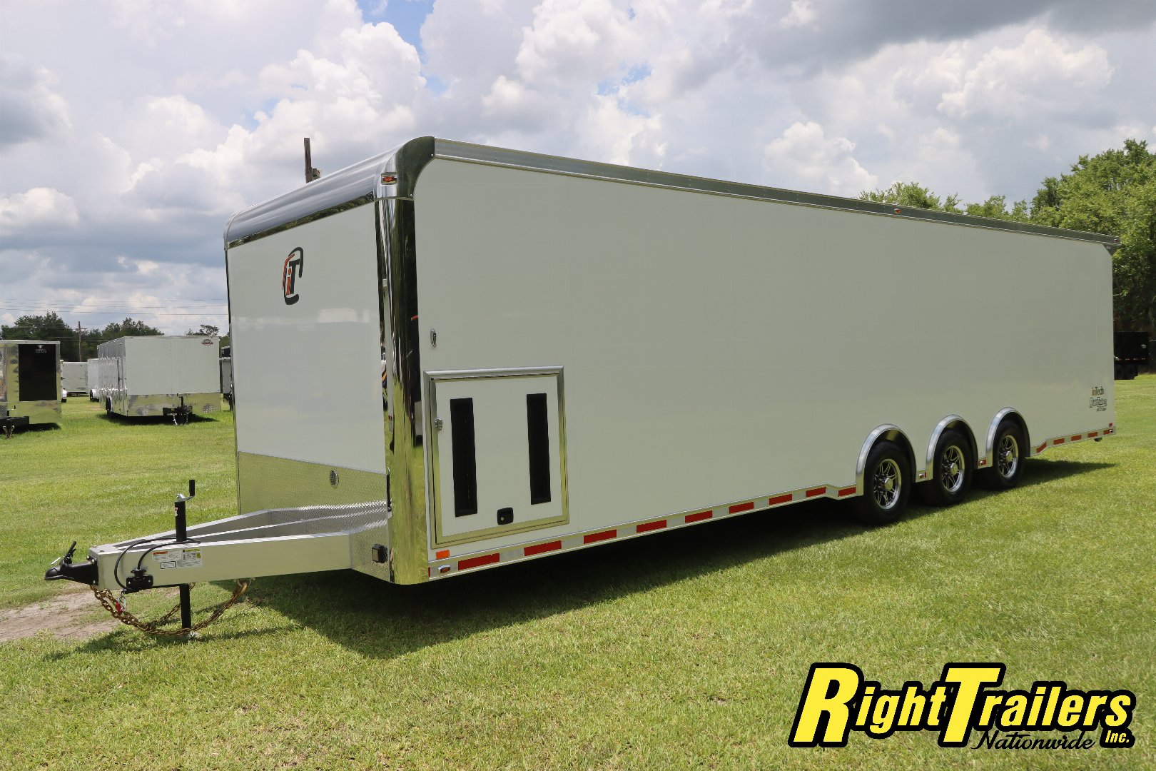 New 2025 inTech Trailers 8.5x32 Race Trailer