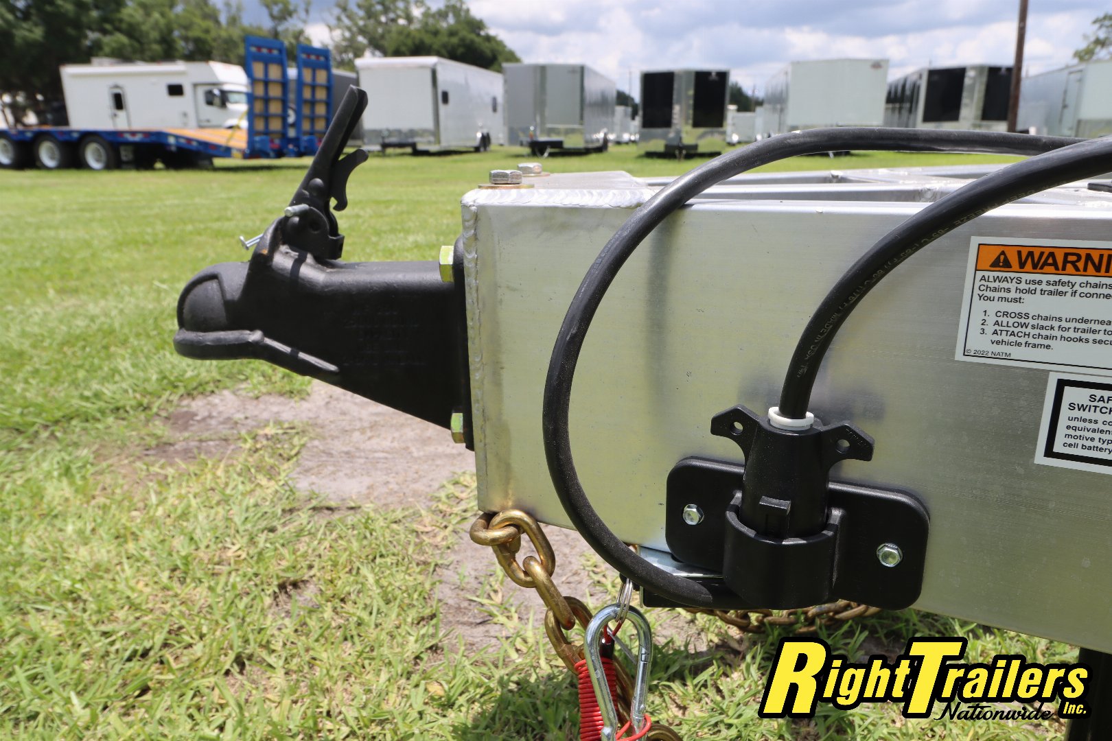 New 2025 inTech Trailers 8.5x32 Race Trailer