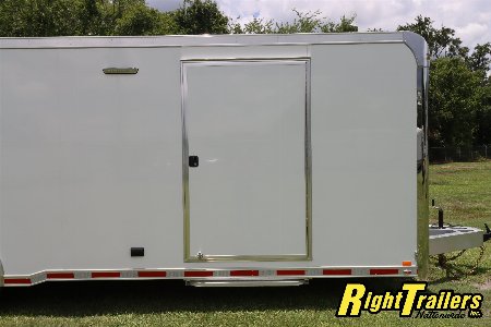 New 2025 inTech Trailers 8.5x32 Race Trailer