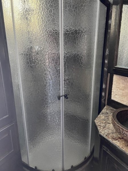 Used 2019 Elite 5 Horse Living Quarters Trailer