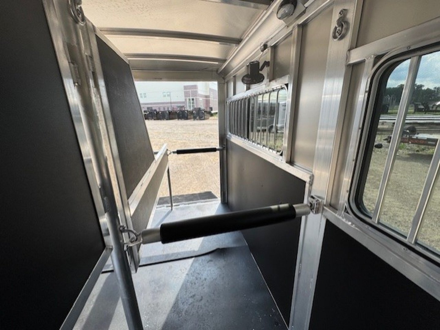 New 2026 Shadow 69166S-2STR-SR-BP Horse Trailer