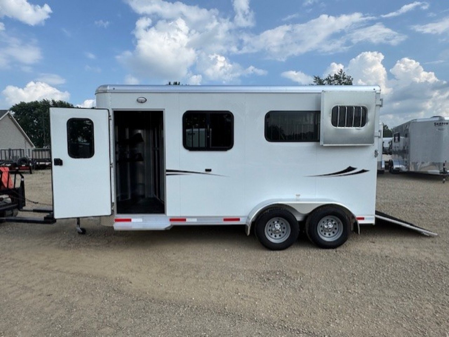 New 2026 Shadow 69166S-2STR-SR-BP Horse Trailer