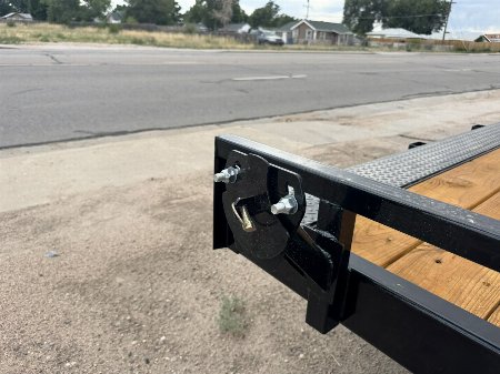 New 2025 Load Trail 8.5-HD20 Heavy Car Hauler w/ Drive-on Fenders