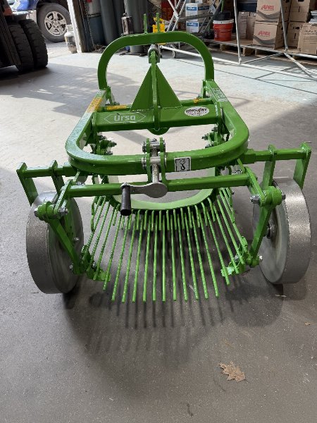 New 2025 BOMET POTATO DIGGER 3PT