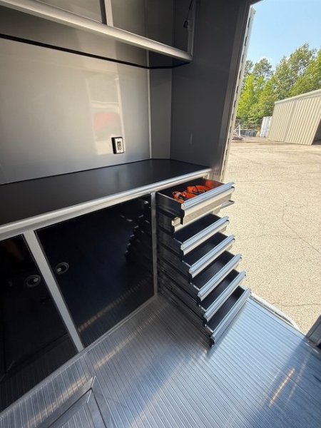 New 2025 INTECH 8.5 X 32 STACKER RACE TRAILER