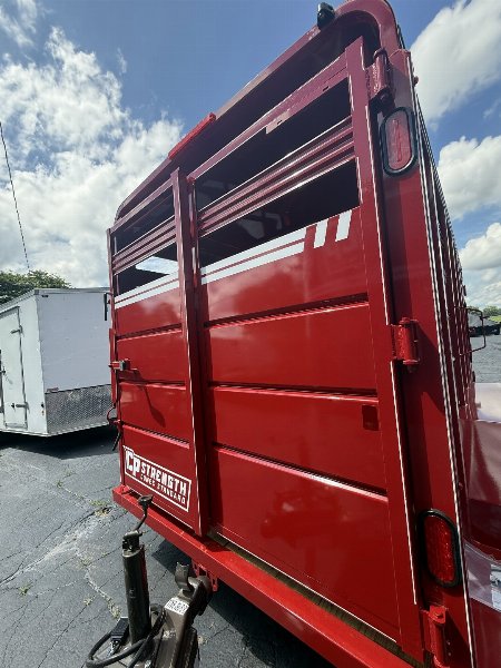 New 2025 CornPro SB-16 6S Stock Traier