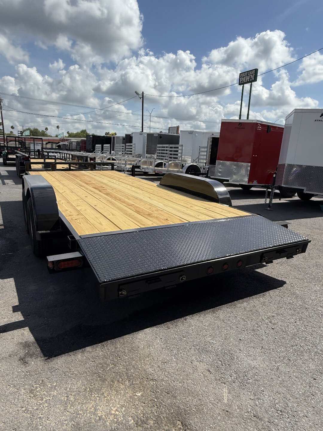 New 2025 TEXAS BRAGG TRAILERS 18ft 5 Lug W/Dovetail Car Hauler