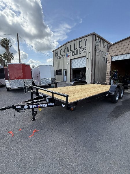 New 2025 TEXAS BRAGG TRAILERS 18ft 5 Lug W/Dovetail Car Hauler