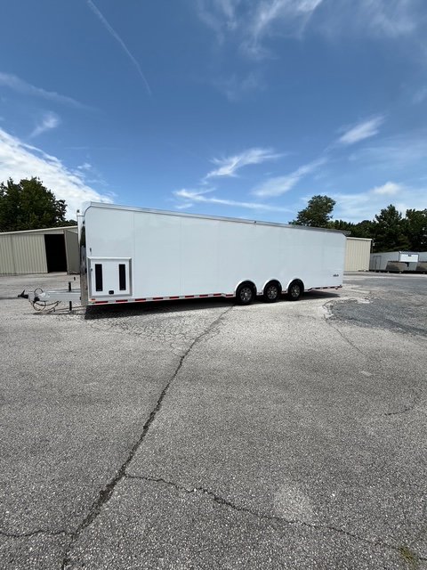 New 2025 INTECH 8.5 X 32 RACE TRAILER