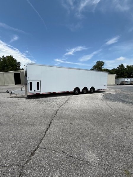 New 2025 INTECH 8.5 X 32 RACE TRAILER