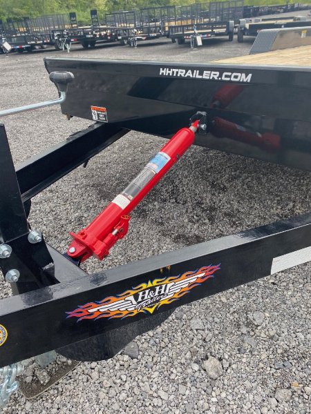 New 2025 H&H Trailers H8222MX-100 Car Hauler