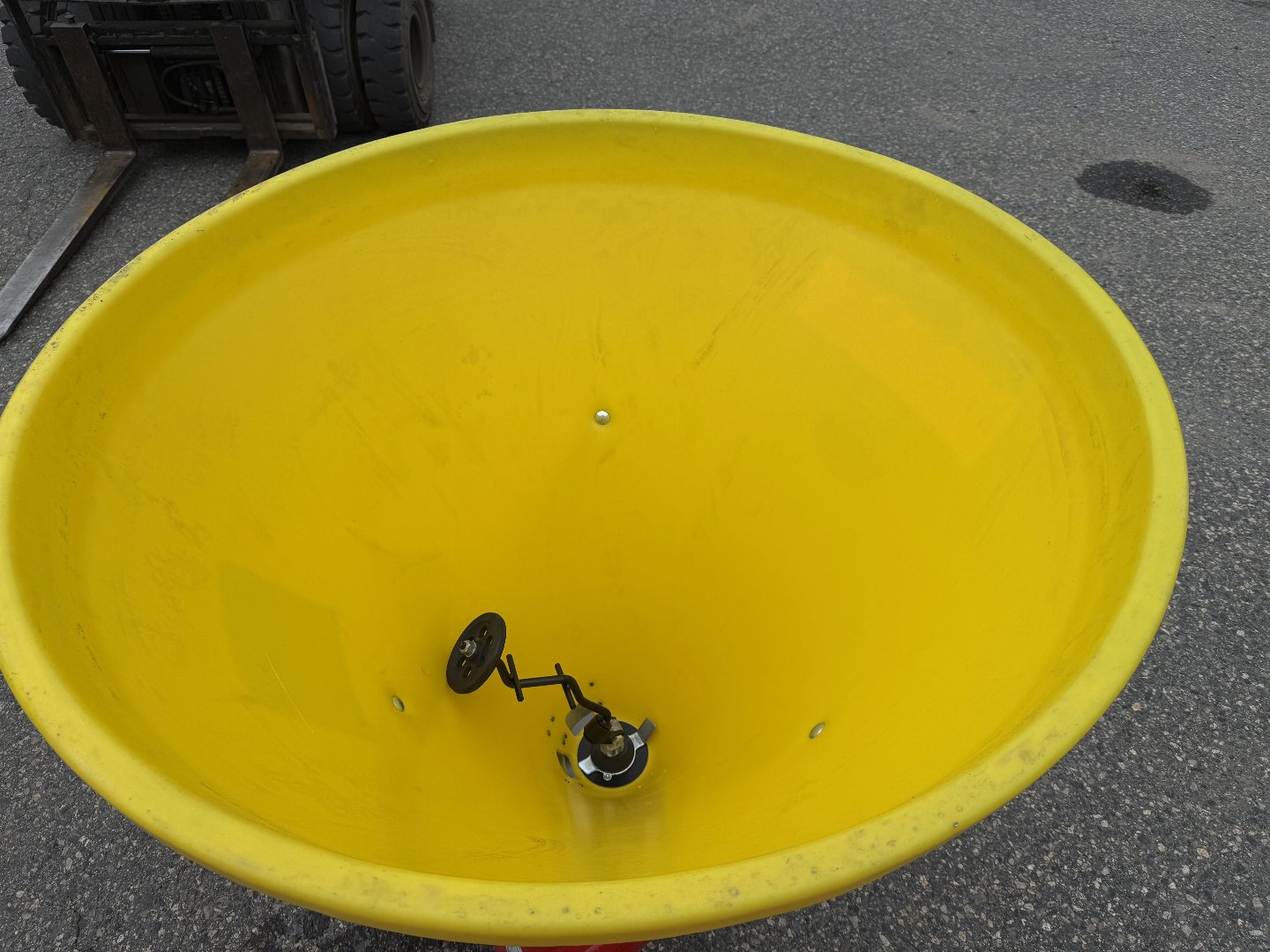 New 2025 Sundown PL Poly Spreaders