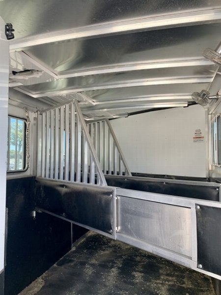 Used 2021 Sundowner Trailers SD 3H BP SUPER TACK 21
