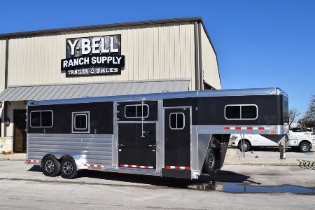 New 2024 4-Star Trailers STRAIGHT LOAD 2+1