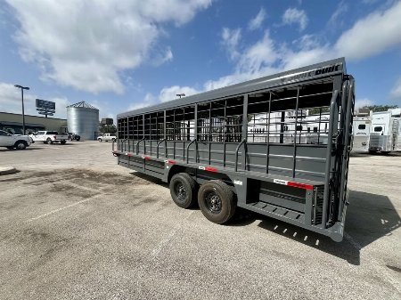 New 2025 Swift Built Trailers  SB 24' STK 25