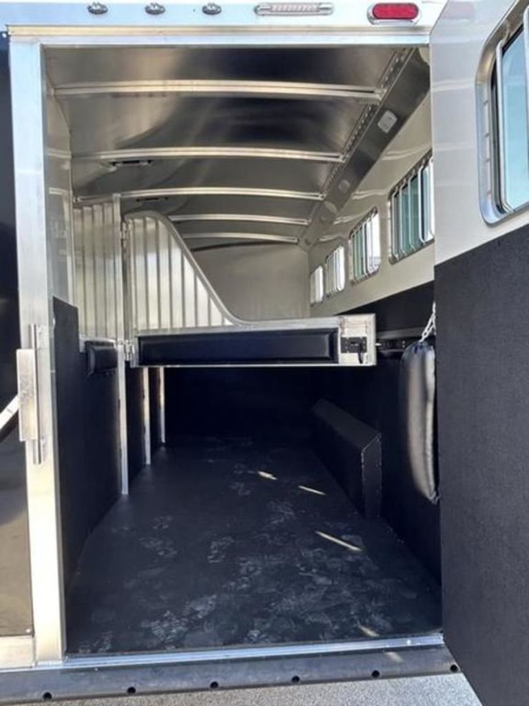 New 2025 4-Star Trailers 4S 4H 7'6" Slant Load GN '25