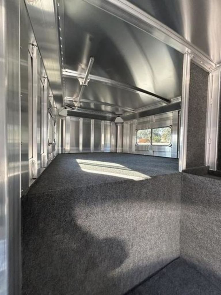 New 2025 4-Star Trailers 4S 4H 7'6" Slant Load GN '25