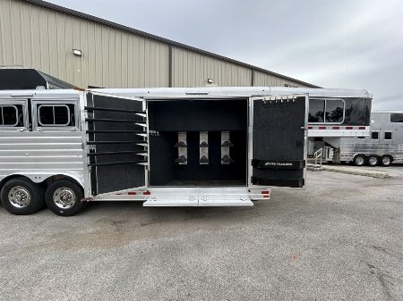 Used 2022 Elite Trailers EL 4H ST TRAINER '22